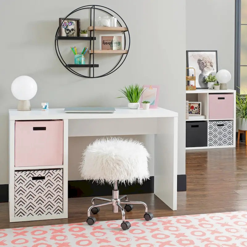2 Cube Storage Desk for Home Office with Spacious Worktop